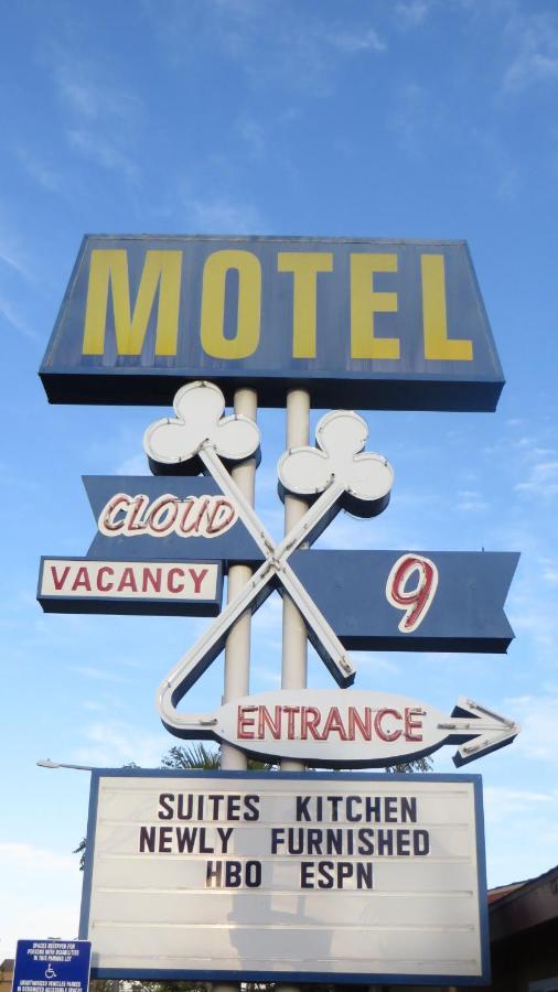 Cloud 9 Motel Cypress Exterior photo